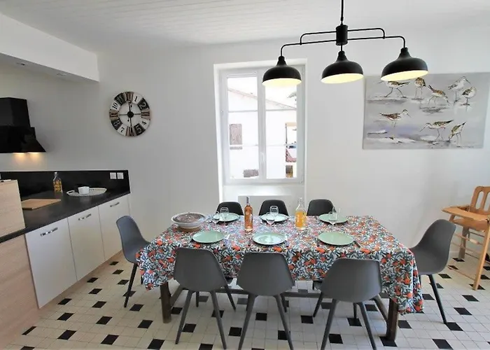 Rare Bord De 度假居 *