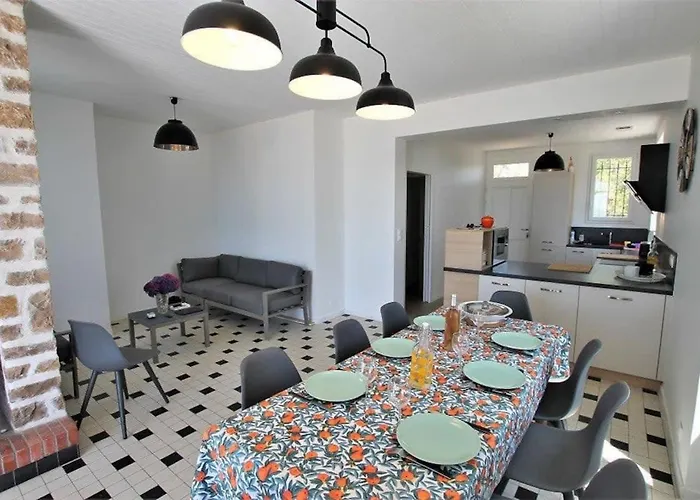 Rare Bord De 度假居 滨海拉特朗什