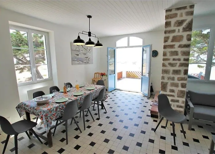 Rare Bord De 滨海拉特朗什